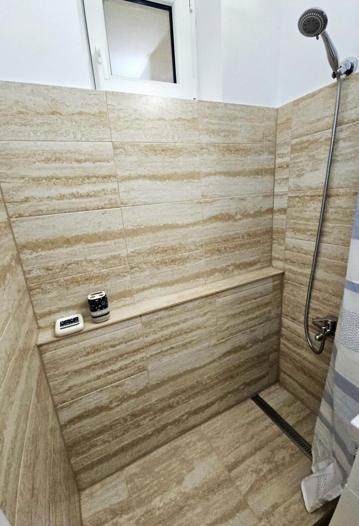 Aparthotel Sibiu Cedonia 外观 照片